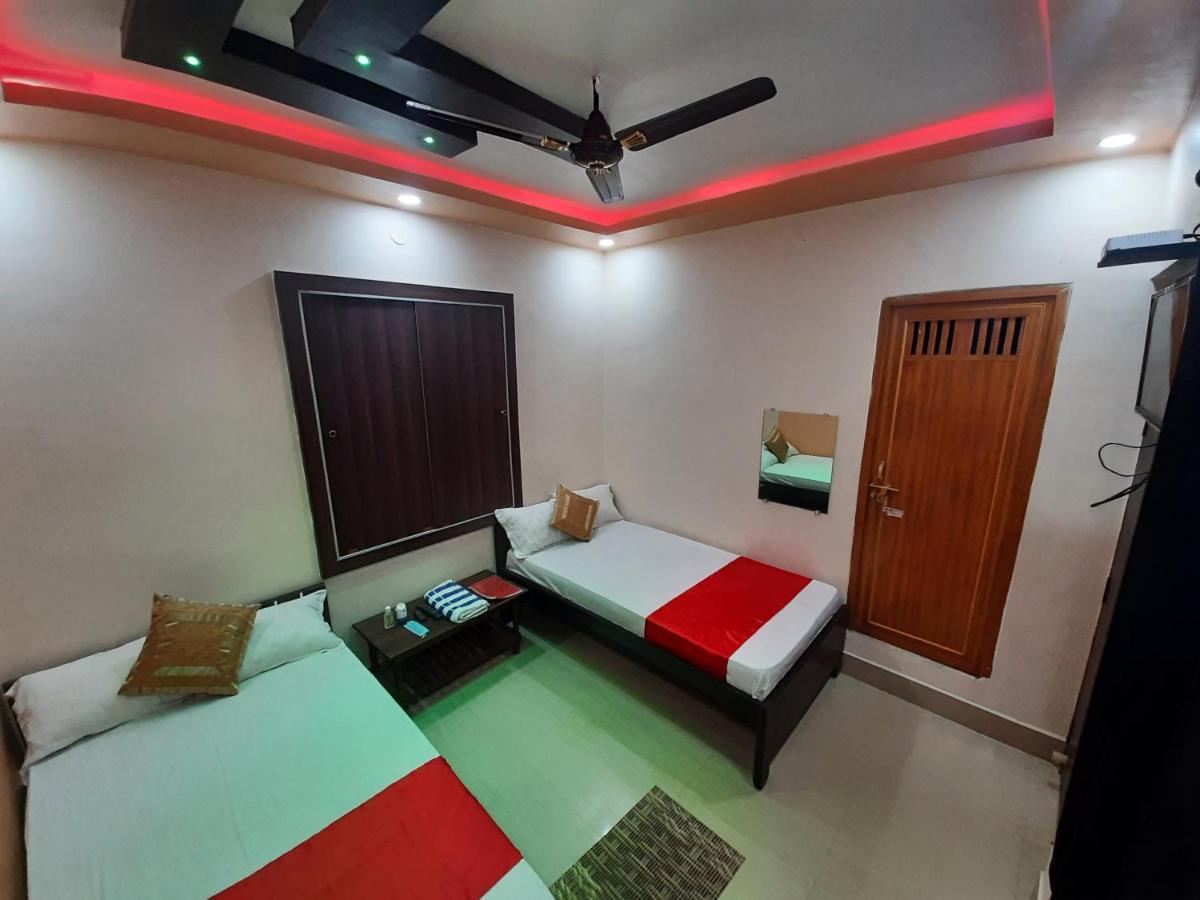 Hotel Shakuntla Palace - 400 Meters Away From Vishnu Pad Temple 7 Mins Walk Гая Екстер'єр фото